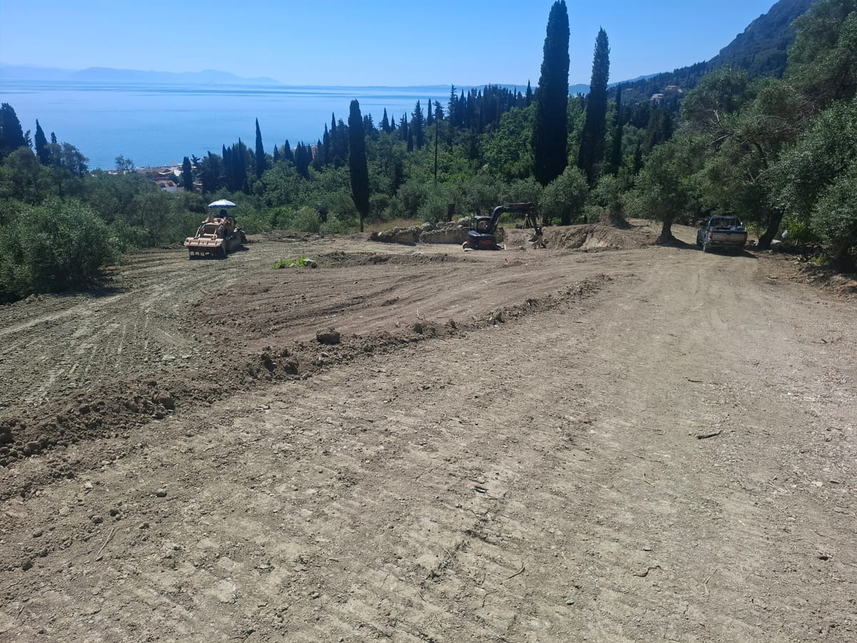 Νέες κατοικίες — προετοιμασία οικοπέδου
